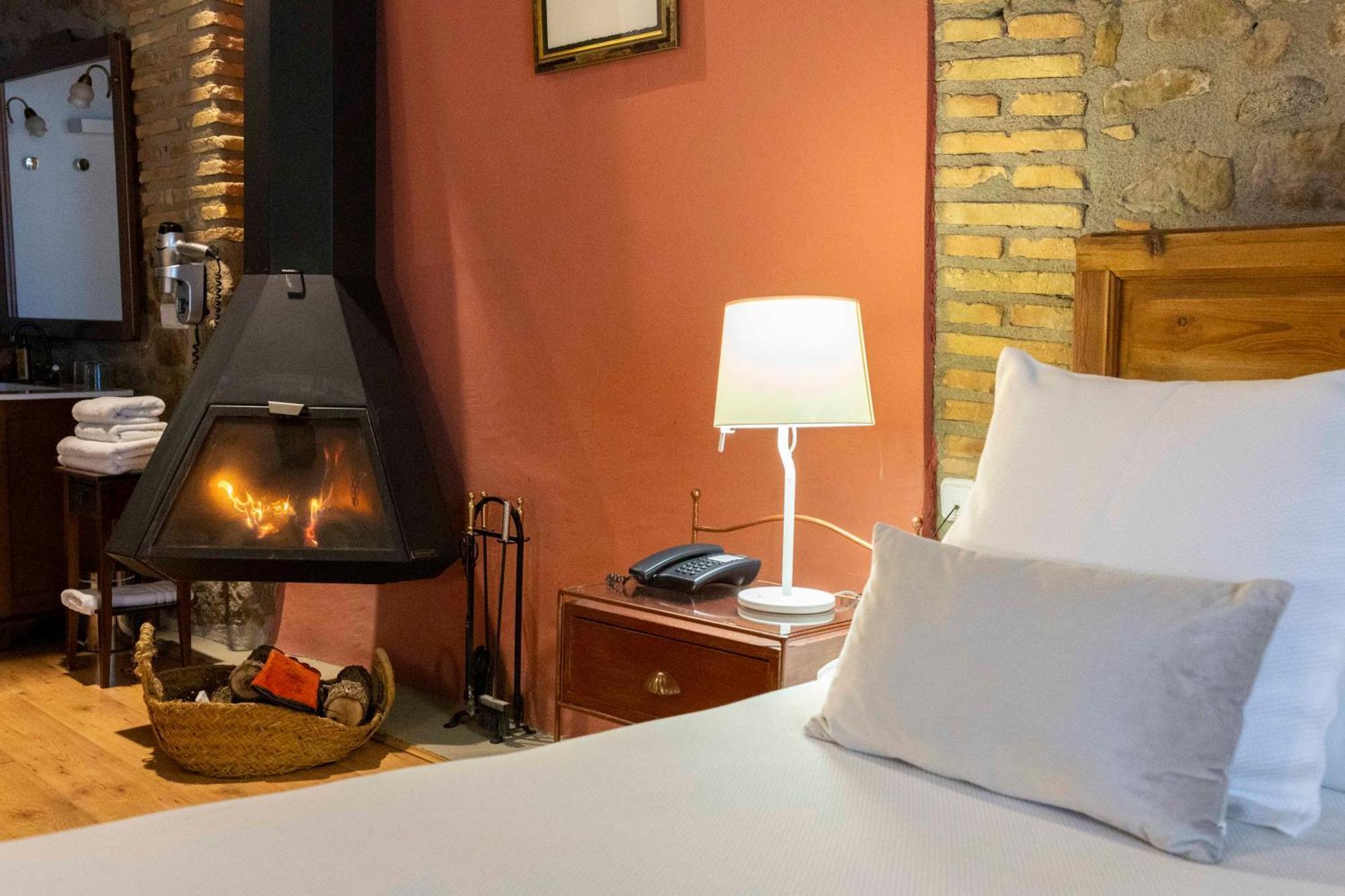 Hotel La Freixera Solsona Exteriör bild