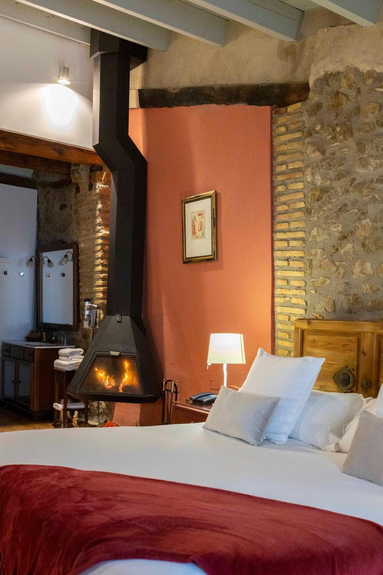 Hotel La Freixera Solsona Exteriör bild