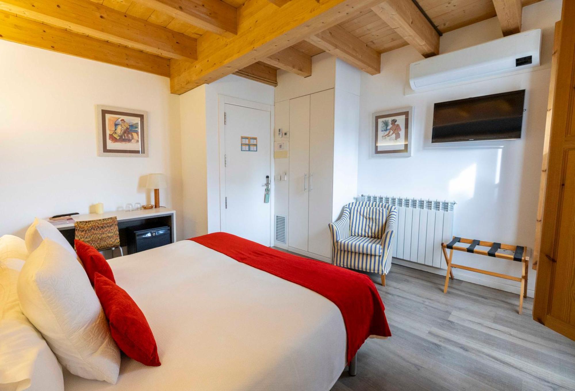 Hotel La Freixera Solsona Exteriör bild